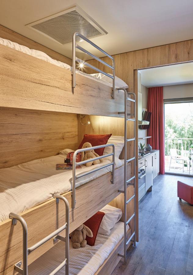 Holiday Suites Westende - Миделкерке Екстериор снимка