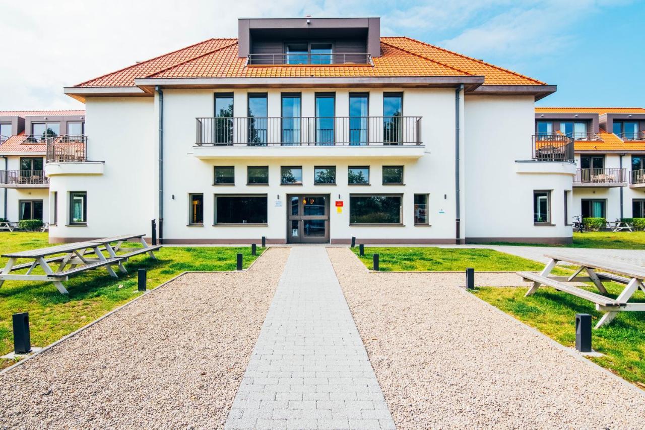 Holiday Suites Westende - Миделкерке Екстериор снимка