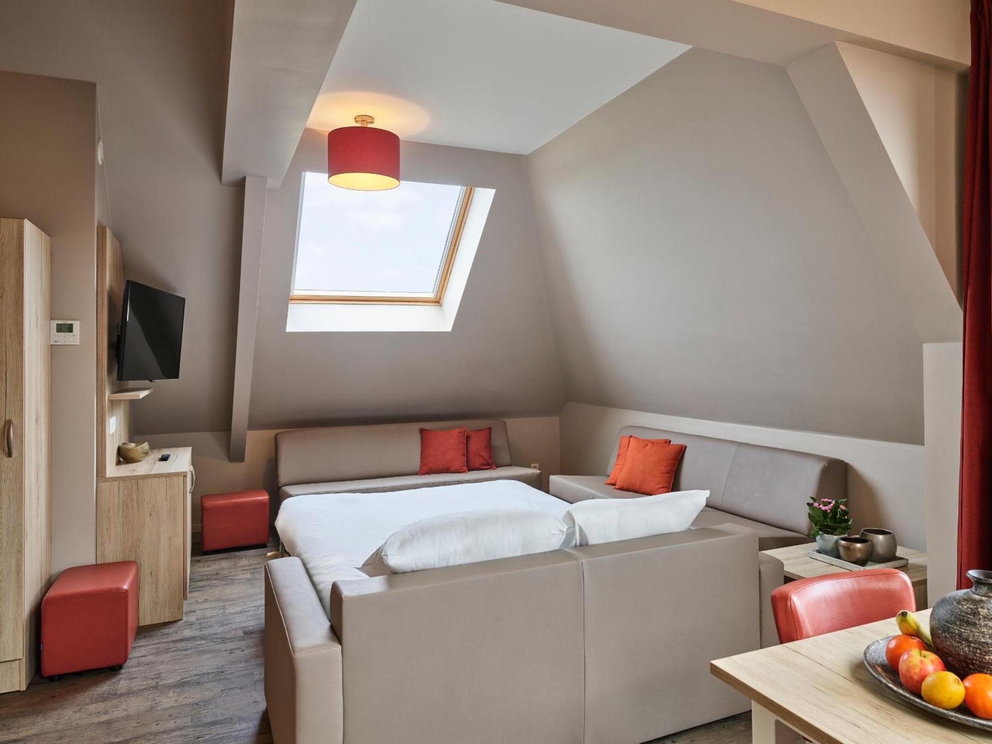 Holiday Suites Westende - Миделкерке Екстериор снимка