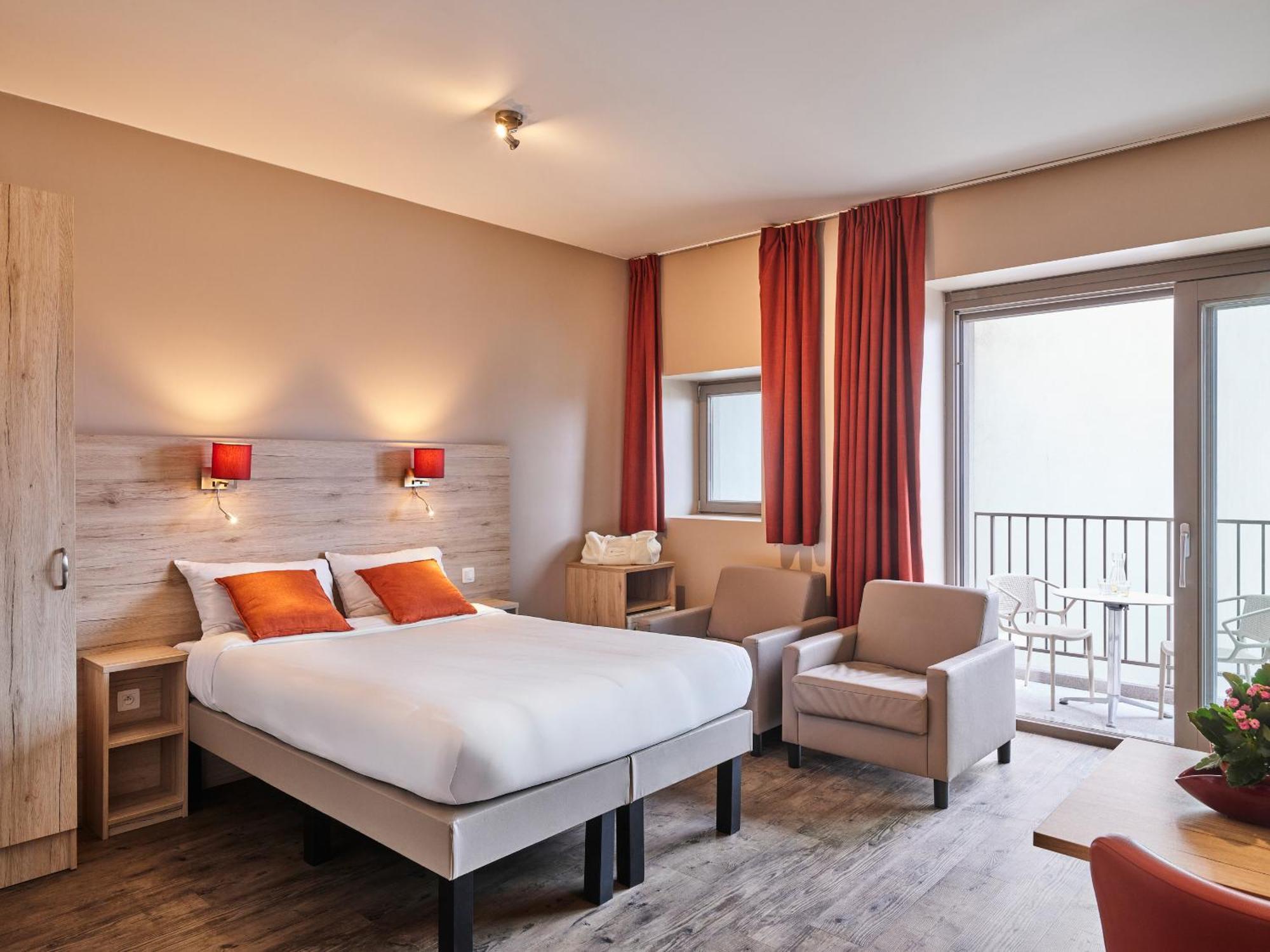 Holiday Suites Westende - Миделкерке Екстериор снимка